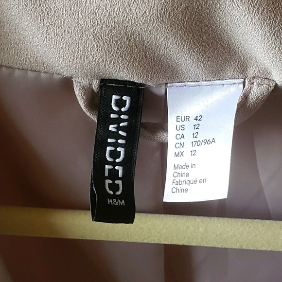 H&M Crepe Jacket US 12 - Picture 3 of 3